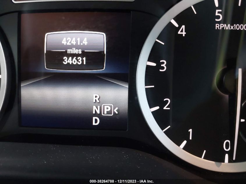 2018 INFINITI QX30 ESSENTIAL SJKCH5CP1JA002523