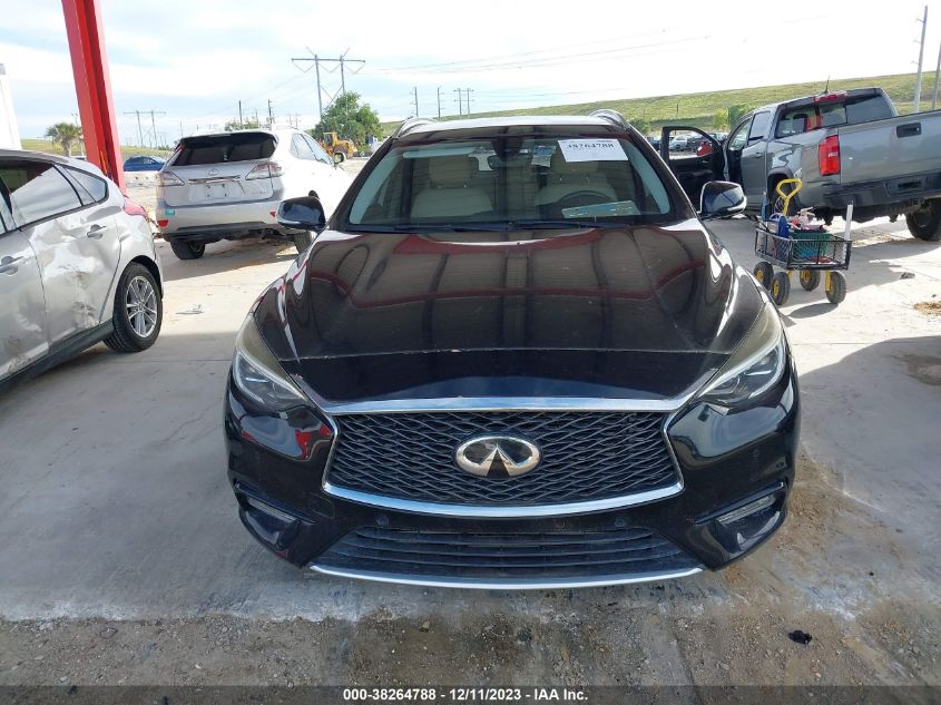 2018 INFINITI QX30 ESSENTIAL SJKCH5CP1JA002523