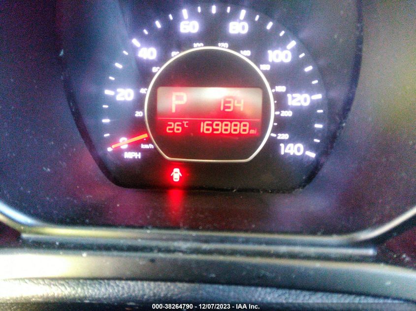 2014 KIA SOUL + - KNDJP3A56E7007416
