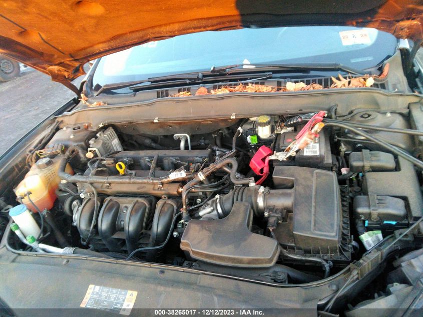 2017 FORD FUSION S - 3FA6P0G72HR102619