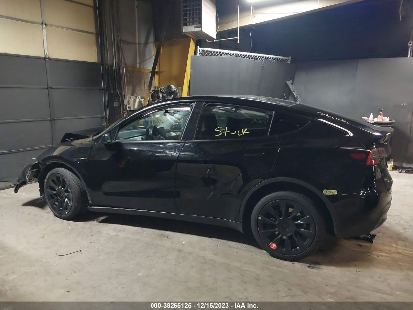 2023 TESLA MODEL Y AWD/LONG RANGE DUAL MOTOR ALL-WHEEL DRIVE - 7SAYGDEE5PA043724