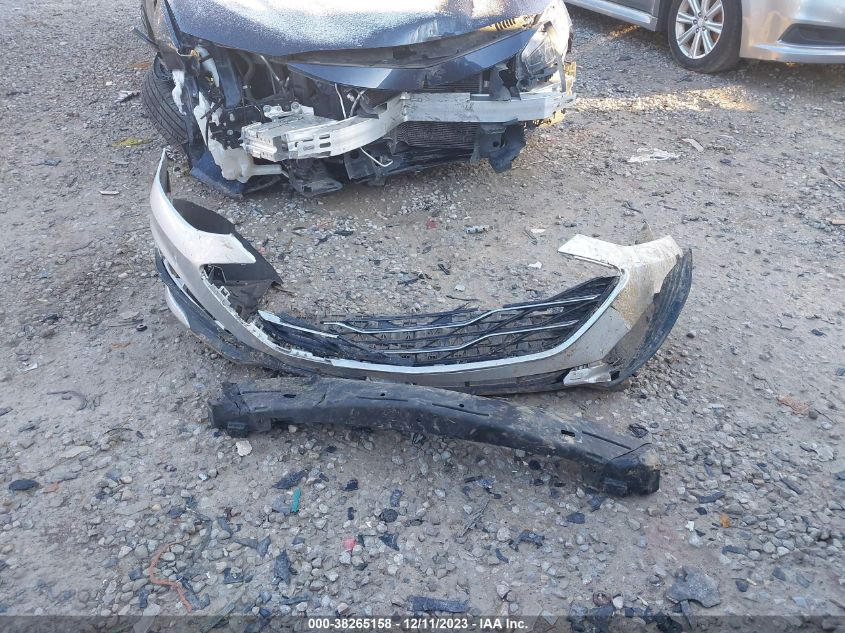 2019 CHEVROLET MALIBU LT - 1G1ZD5ST5KF155894