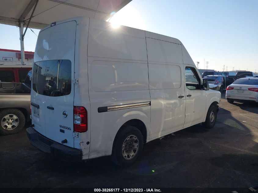 2016 NISSAN NV CARGO NV2500 HD SV V6 1N6BF0LY5GN807374