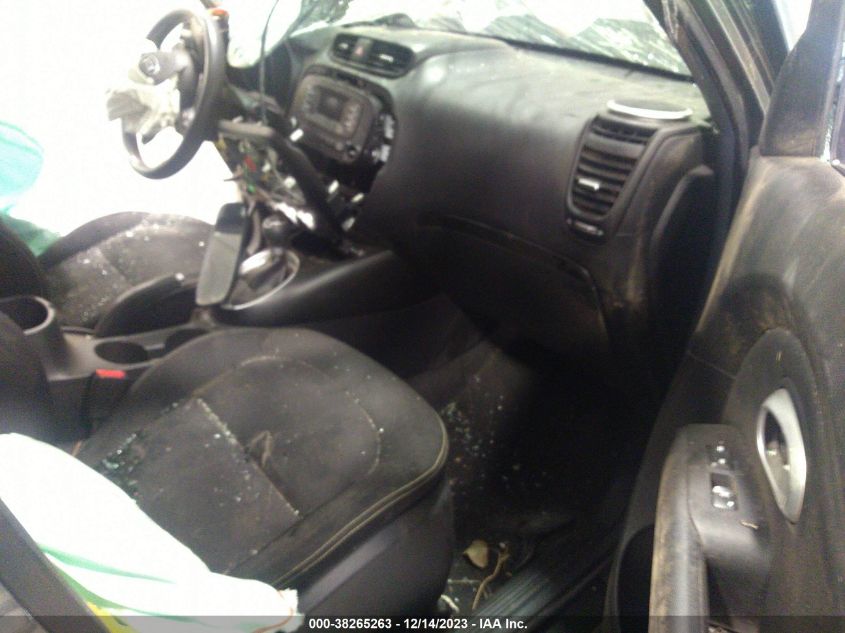2014 KIA SOUL + - KNDJP3A59E7077136