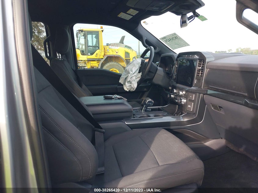 VIN 1FTFW1E80NFB35965 2022 FORD F-150 XLT
