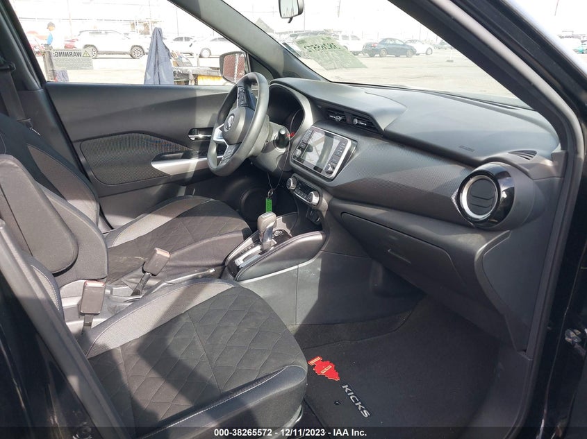 VIN 3N1CP5CU9KL480973 2019 NISSAN KICKS S/SR/SV