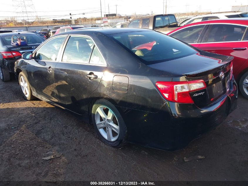 2014 TOYOTA CAMRY SE - 4T1BF1FK4EU326885