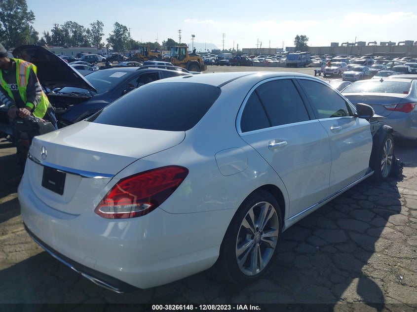 VIN 55SWF4JB6HU192374 2017 MERCEDES-BENZ C 300 LUXURY/SPORT