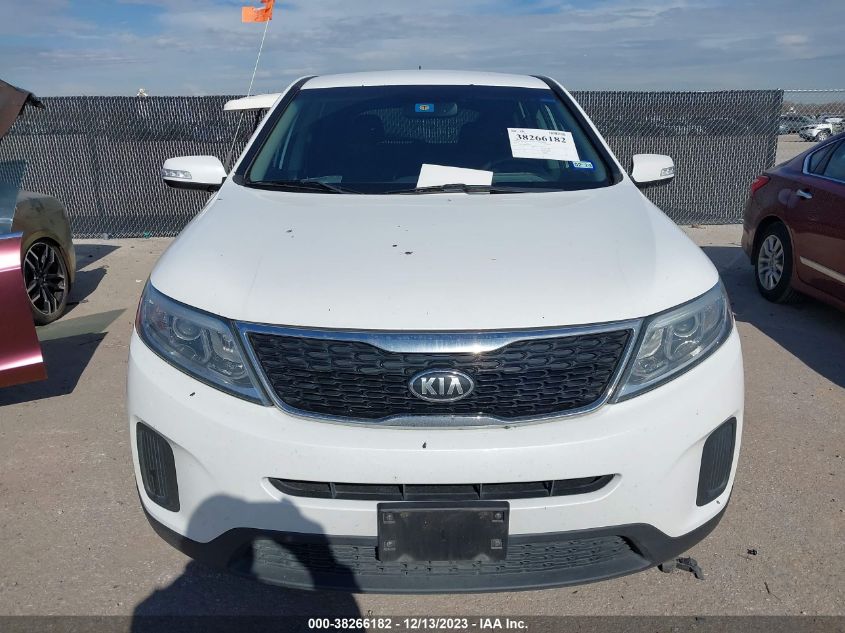 2015 KIA SORENTO LX - 5XYKT3A63FG655194