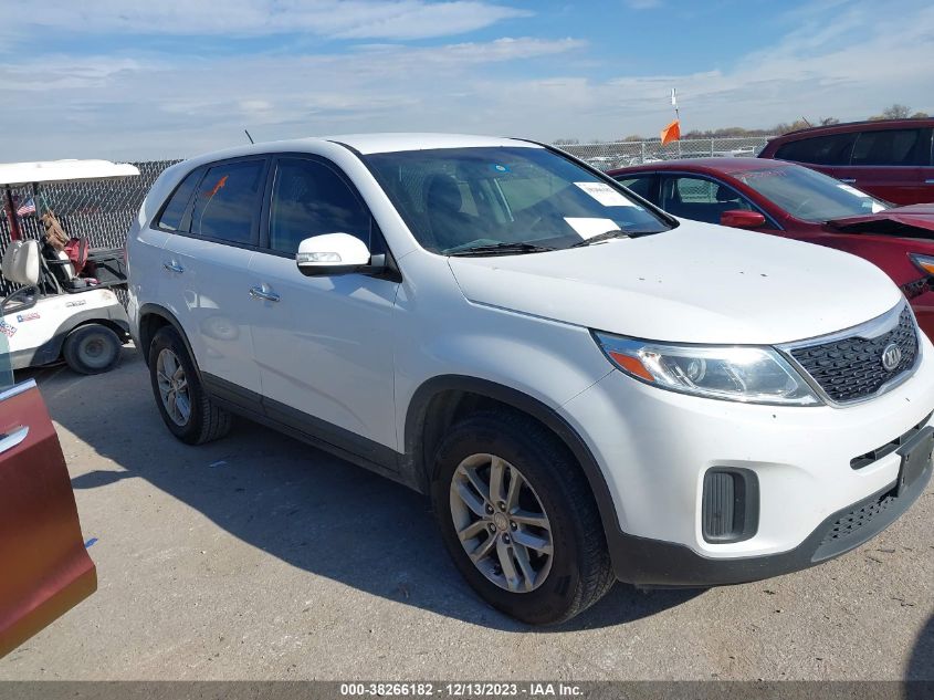 2015 KIA SORENTO LX - 5XYKT3A63FG655194