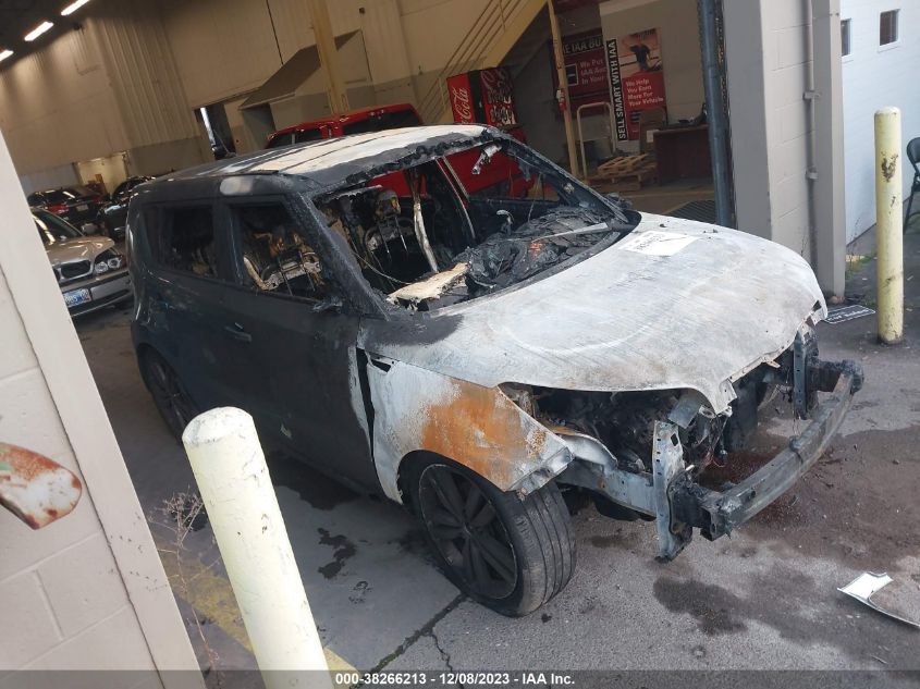 2015 KIA SOUL + - KNDJP3A53F7219174