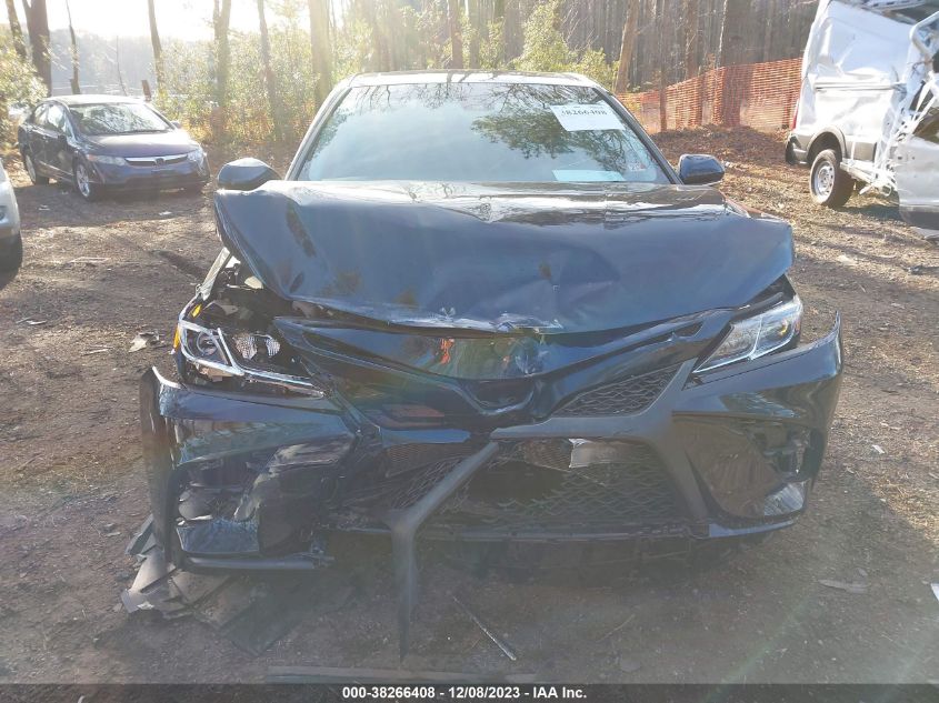 4T1B11HK9JU569386 | 2018 TOYOTA CAMRY