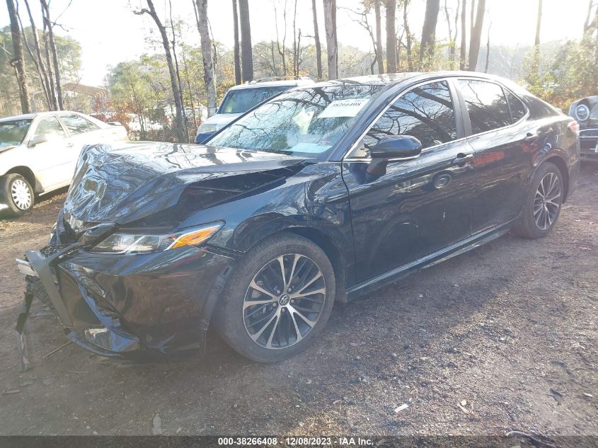 4T1B11HK9JU569386 | 2018 TOYOTA CAMRY