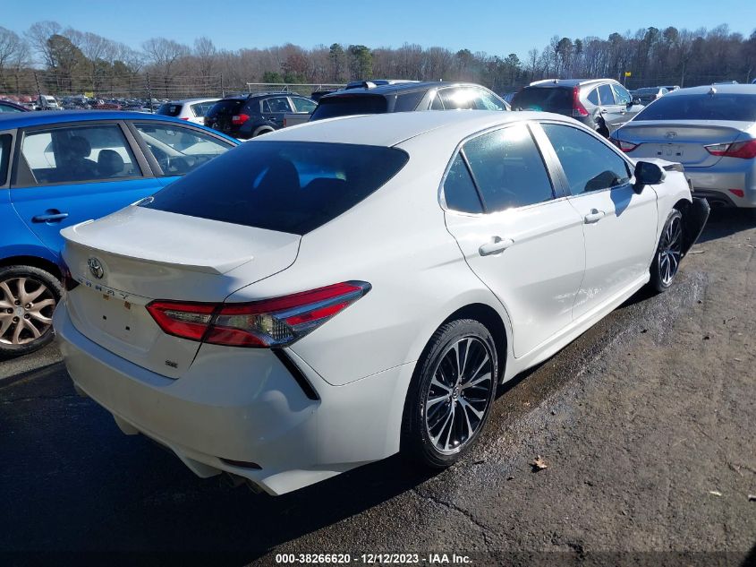 2018 TOYOTA CAMRY SE - 4T1B11HKXJU569736