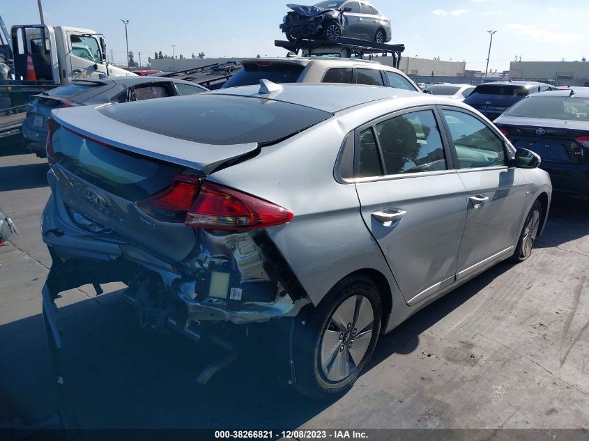 2020 HYUNDAI IONIQ HYBRID SE - KMHC75LCXLU234571