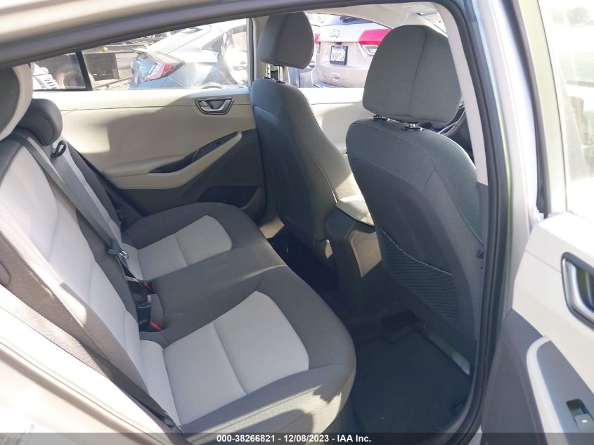 2020 HYUNDAI IONIQ HYBRID SE - KMHC75LCXLU234571