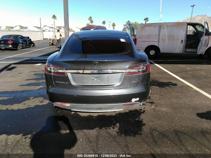 2015 TESLA MODEL S 85D - 5YJSA1H24FF090068