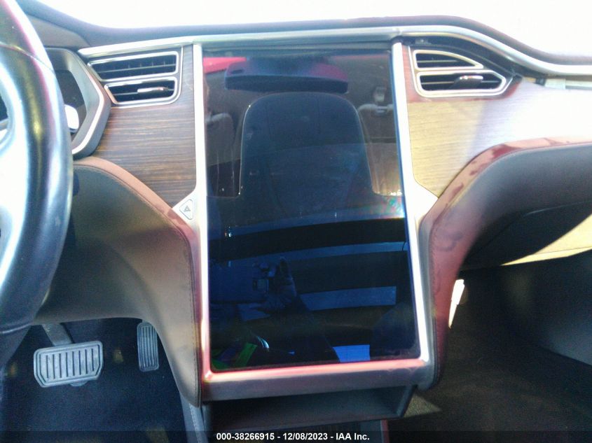 2015 TESLA MODEL S 85D - 5YJSA1H24FF090068