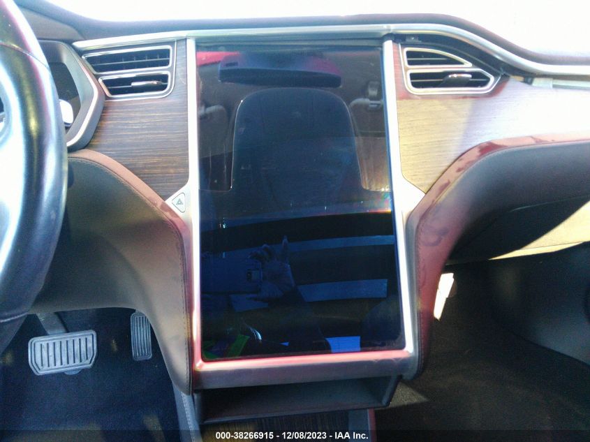 2015 TESLA MODEL S 85D - 5YJSA1H24FF090068