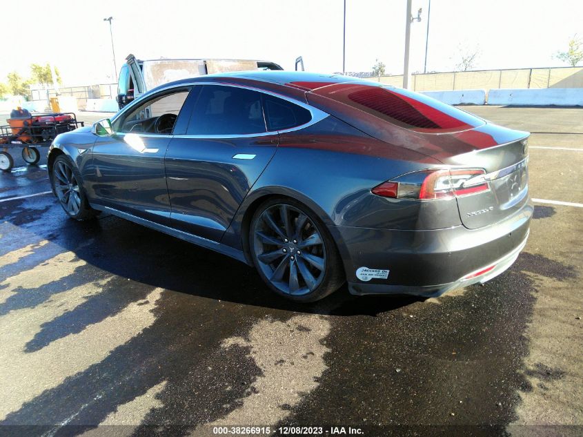 2015 TESLA MODEL S 85D - 5YJSA1H24FF090068