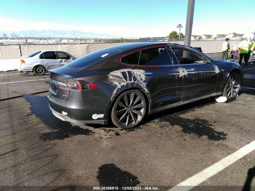 2015 TESLA MODEL S 85D - 5YJSA1H24FF090068