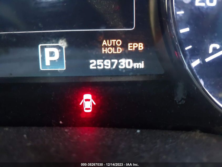 2015 HYUNDAI GENESIS 3.8 - KMHGN4JE8FU055147