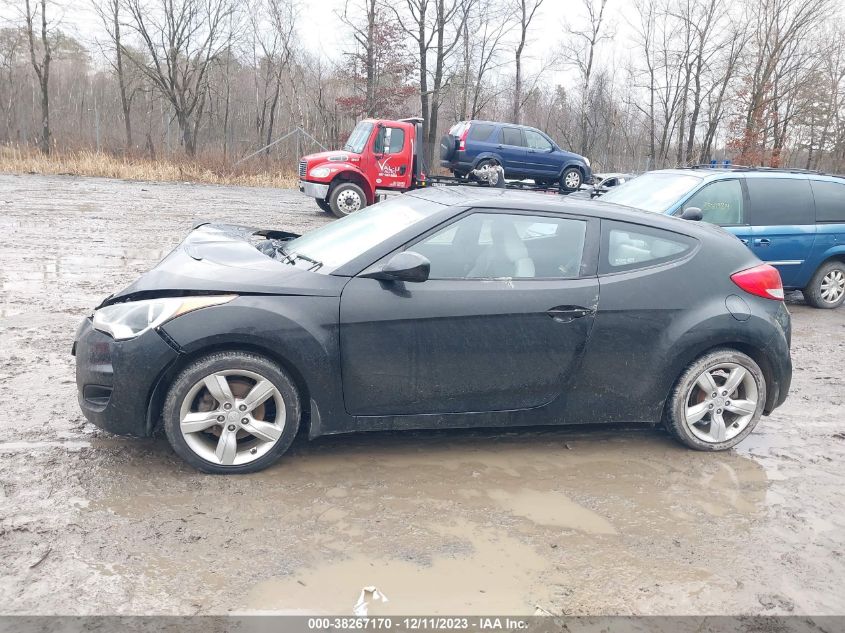 2013 HYUNDAI VELOSTER BASE W/GRAY - KMHTC6AD0DU085103