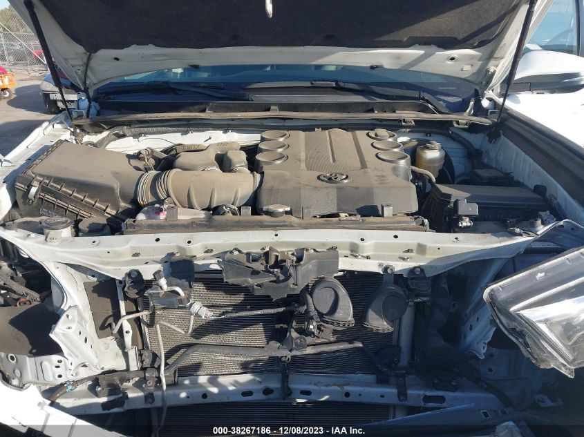 2022 TOYOTA 4RUNNER TRD SPORT - JTEAU5JR9N5252211