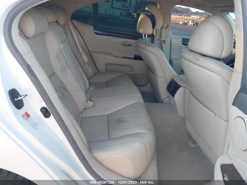 2015 LEXUS LS 460 JTHBL5EF0F5138903