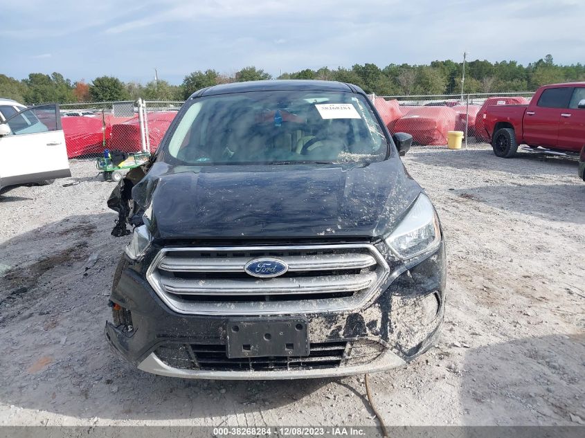 2017 FORD ESCAPE SE - 1FMCU9GD4HUD44218