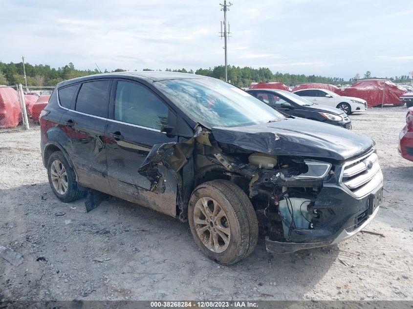 2017 FORD ESCAPE SE - 1FMCU9GD4HUD44218