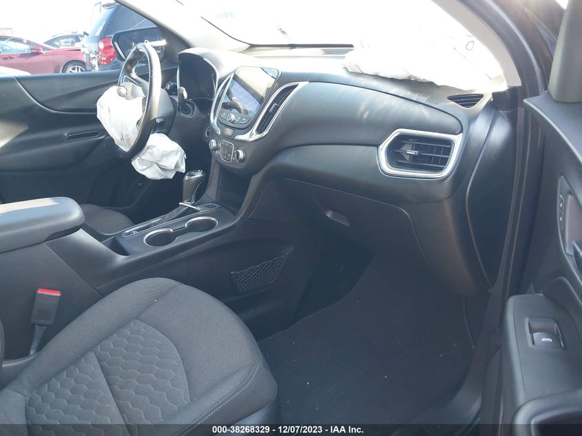 VIN 2GNAXKEX7J6337766 2018 CHEVROLET EQUINOX LT