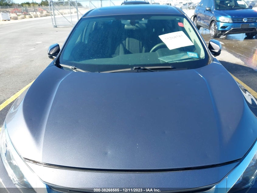 VIN 2HGFC2F77JH575132 2018 HONDA CIVIC EX