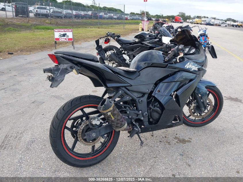 2011 KAWASAKI EX250 J JKAEXMJ19BDA94159