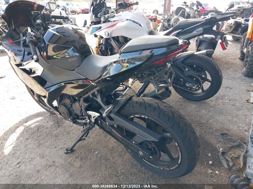 VIN JKAEXKG13JDA03381 2018 KAWASAKI EX400