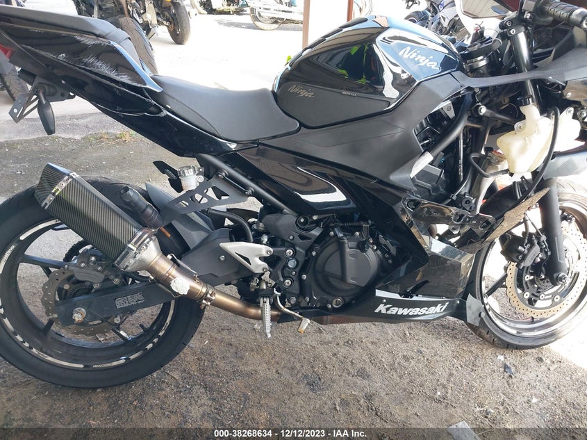 VIN JKAEXKG13JDA03381 2018 KAWASAKI EX400