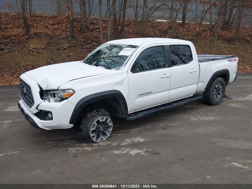 VIN 3TMDZ5BN5JM043583 2018 TOYOTA TACOMA TRD OFF ROAD