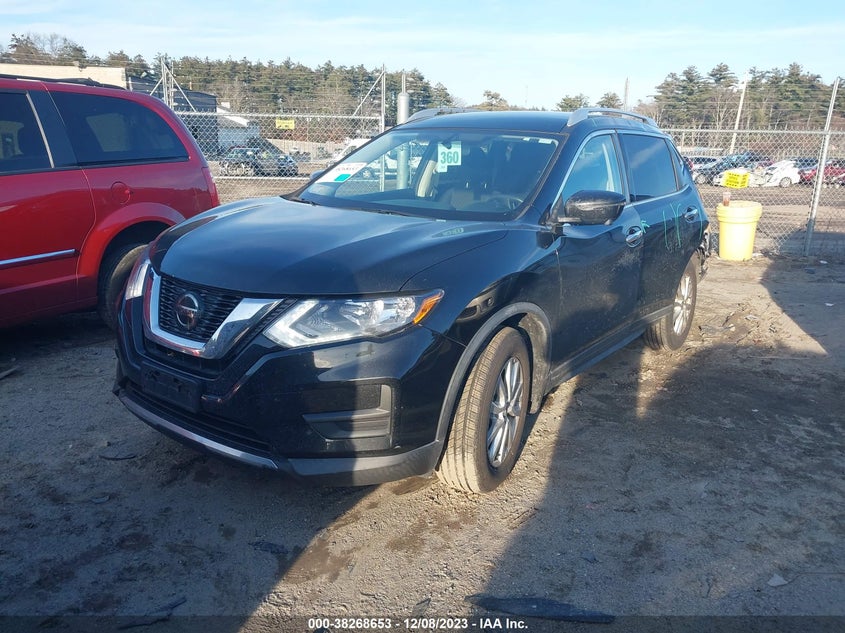 VIN KNMAT2MV1JP565105 2018 NISSAN ROGUE S/SV