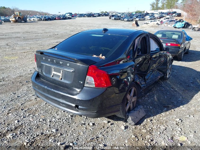 YV1672MS7A2509080 | 2010 VOLVO S40