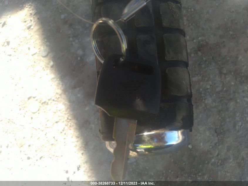 2010 HONDA VT1300 CX - JH2SC6159AK000637