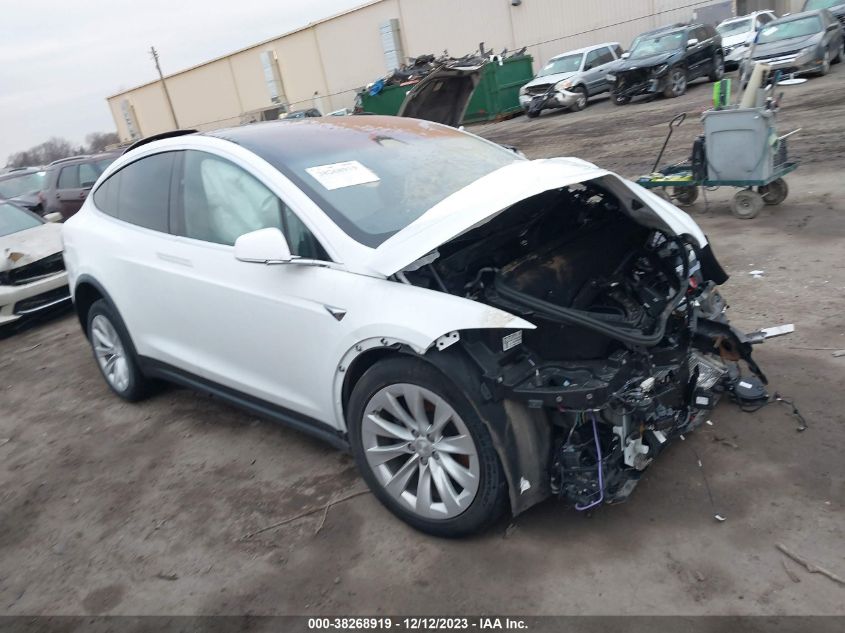 2021 TESLA MODEL X - 5YJXCDE24MS320372