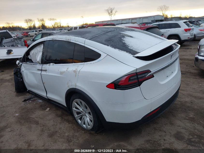 2021 TESLA MODEL X - 5YJXCDE24MS320372