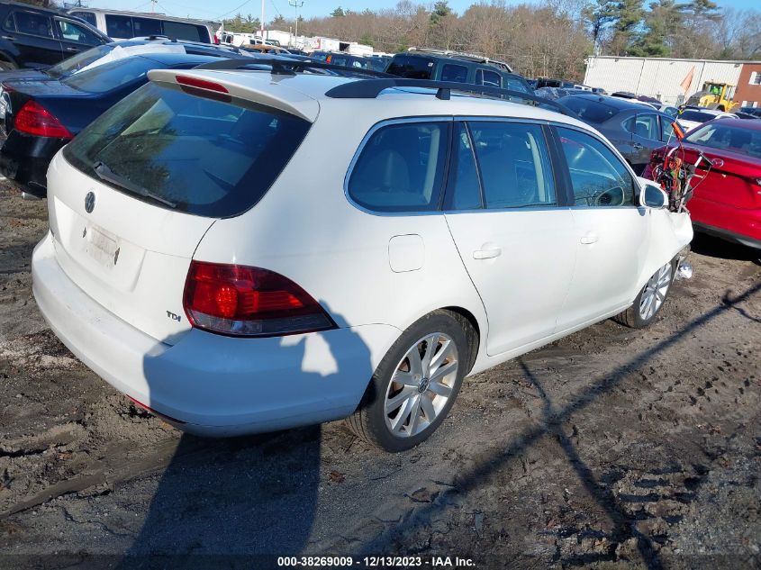2013 VOLKSWAGEN JETTA SPORTWAGEN 2.0L TDI - 3VWPL7AJ9DM616592