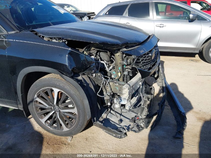 2022 TOYOTA HIGHLANDER XSE - 5TDLZRAH1NS094647