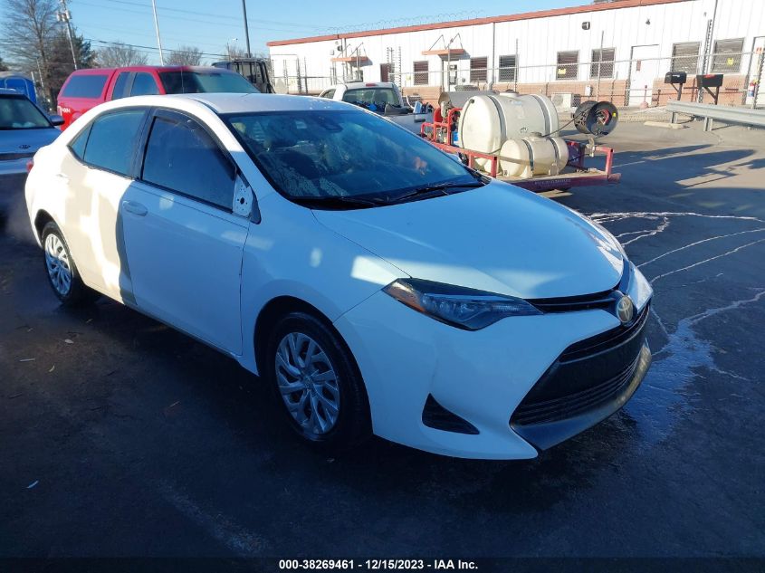 2019 TOYOTA COROLLA LE - 5YFBURHE5KP938862