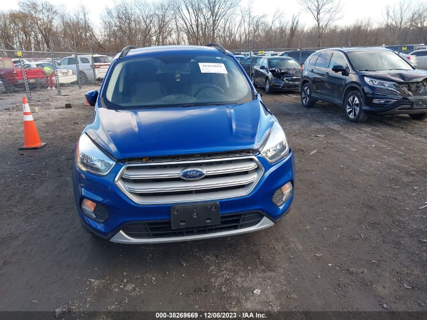 1FMCU0GD7JUC69242 2018 FORD ESCAPE, photo no. 12