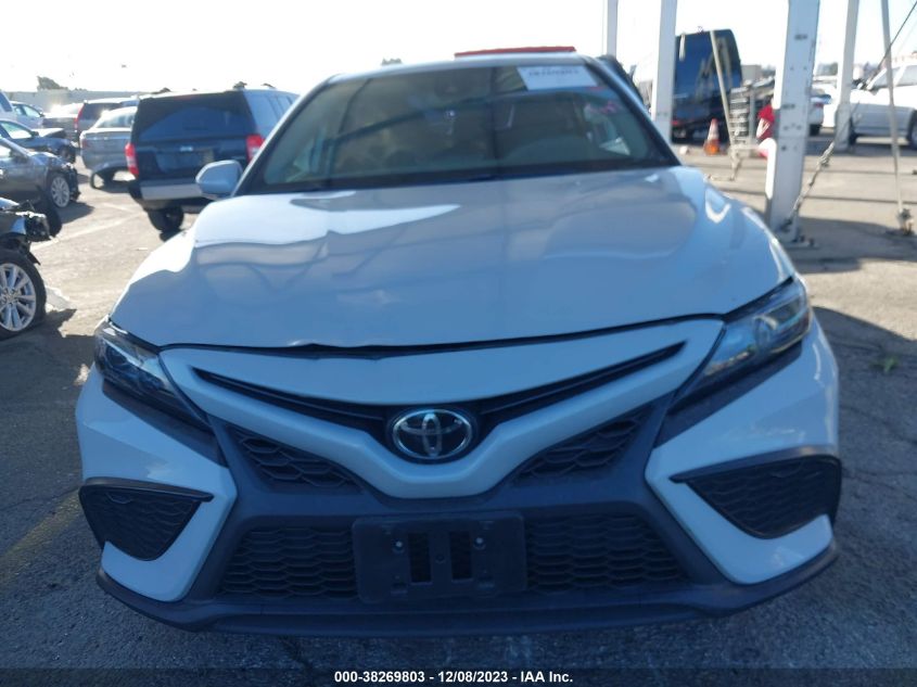 2022 TOYOTA CAMRY SE/NIGHT SHADE - 4T1T11AK7NU058666