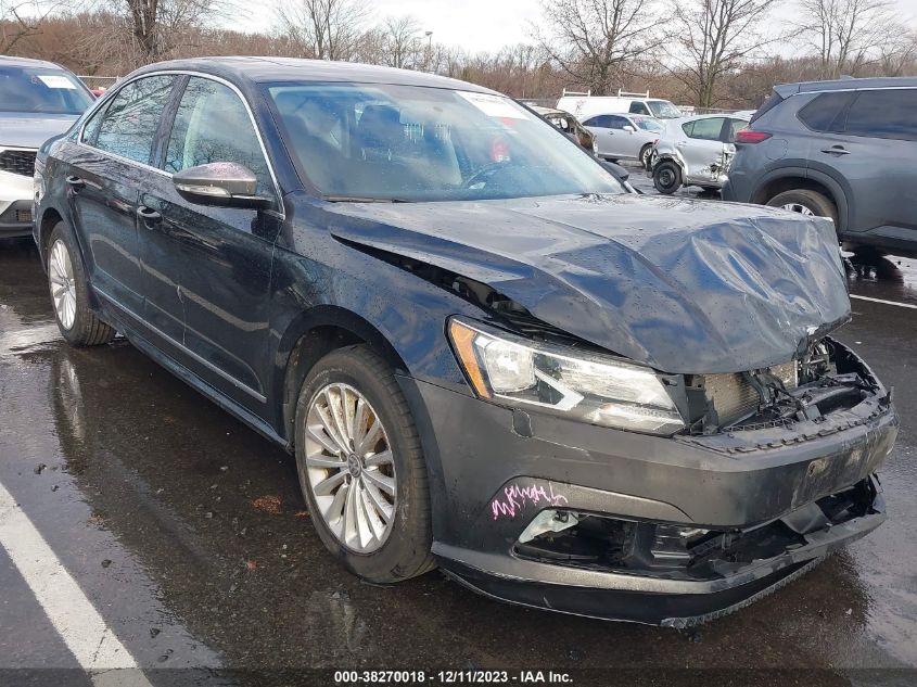 2017 VOLKSWAGEN PASSAT SE - 1VWBT7A38HC022501