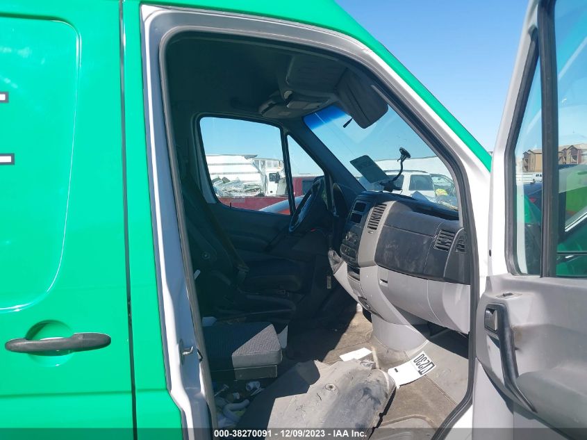 2019 MERCEDES-BENZ SPRINTER 2500 HIGH ROOF V6 - WD4PF1CD2KP085330