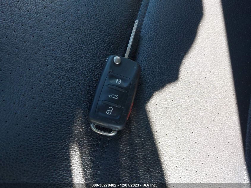2018 VOLKSWAGEN JETTA 1.4T SE - 3VWDB7AJ3JM258682